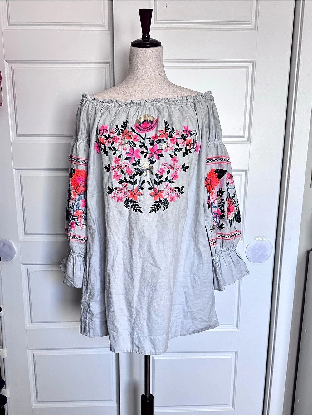Free People Fleur Du Jour Embroidered Off-Shoulder Dress Tunic Medium VGUC